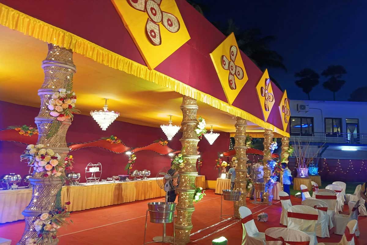 Buffet Food Presentation for Catering Events in Kolkata