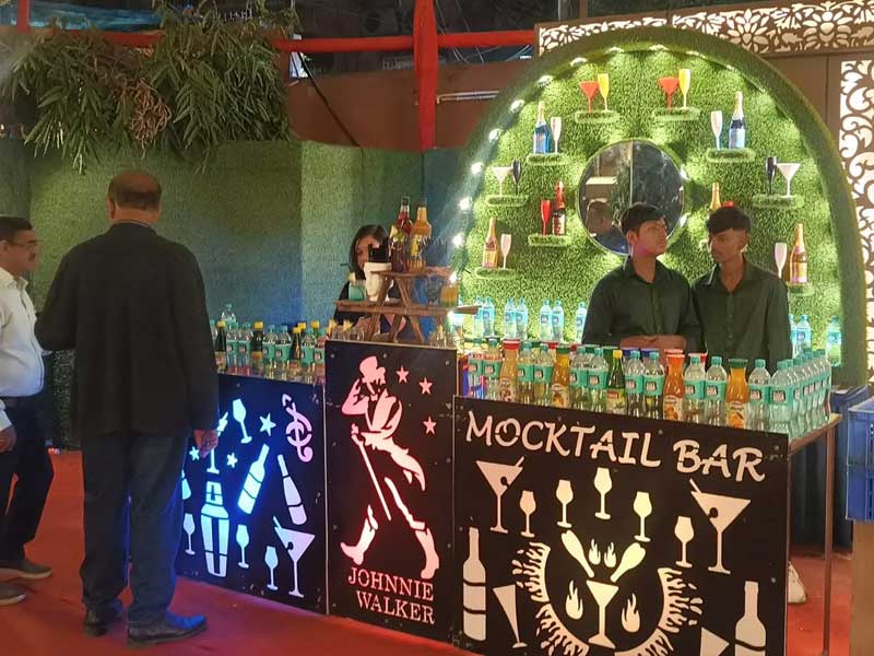 Cocktail party catering setup in Kolkata